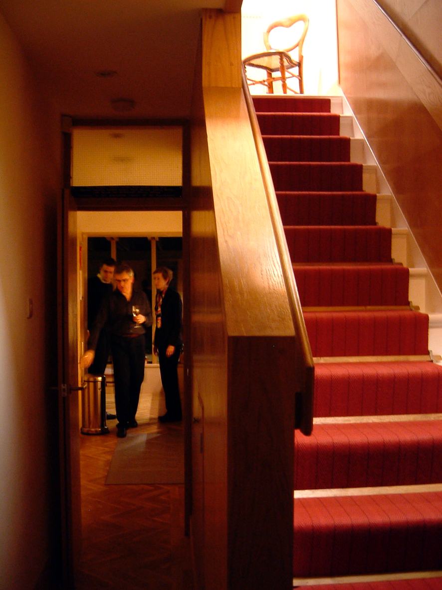 STAIR BASE