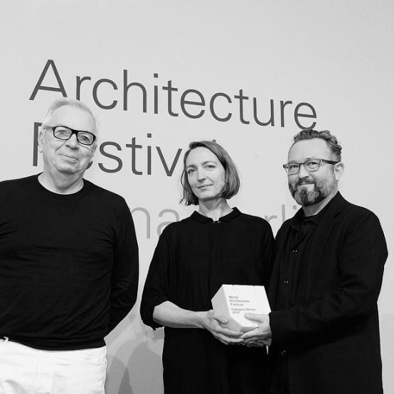 WAF AWARD PHOTO SQUARE