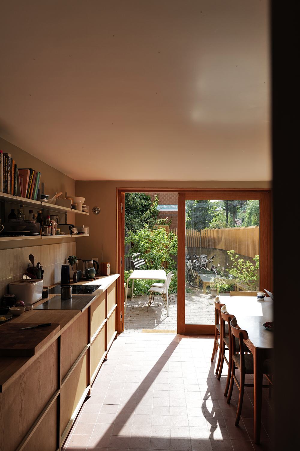 lr kitchen