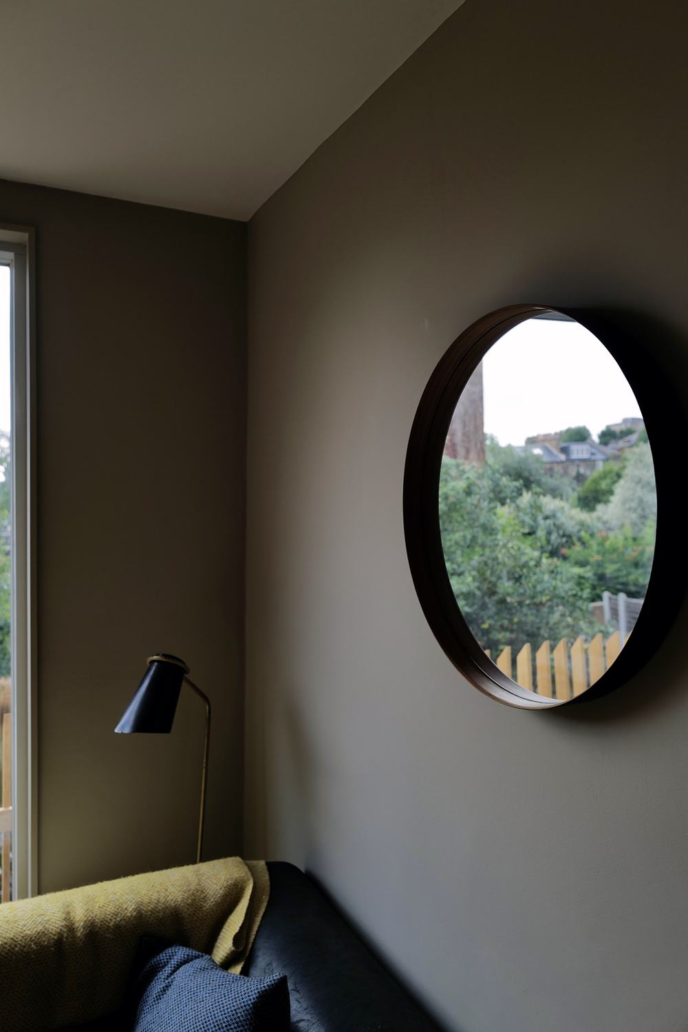 lr mirror